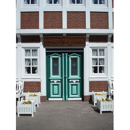Evert, 2 4 People Borkum